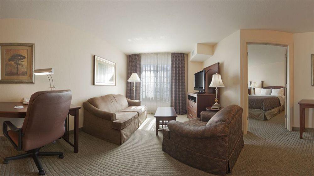 Staybridge Suites San Antonio Nw Near Six Flags Fiesta, An Ihg Hotel 客房 照片
