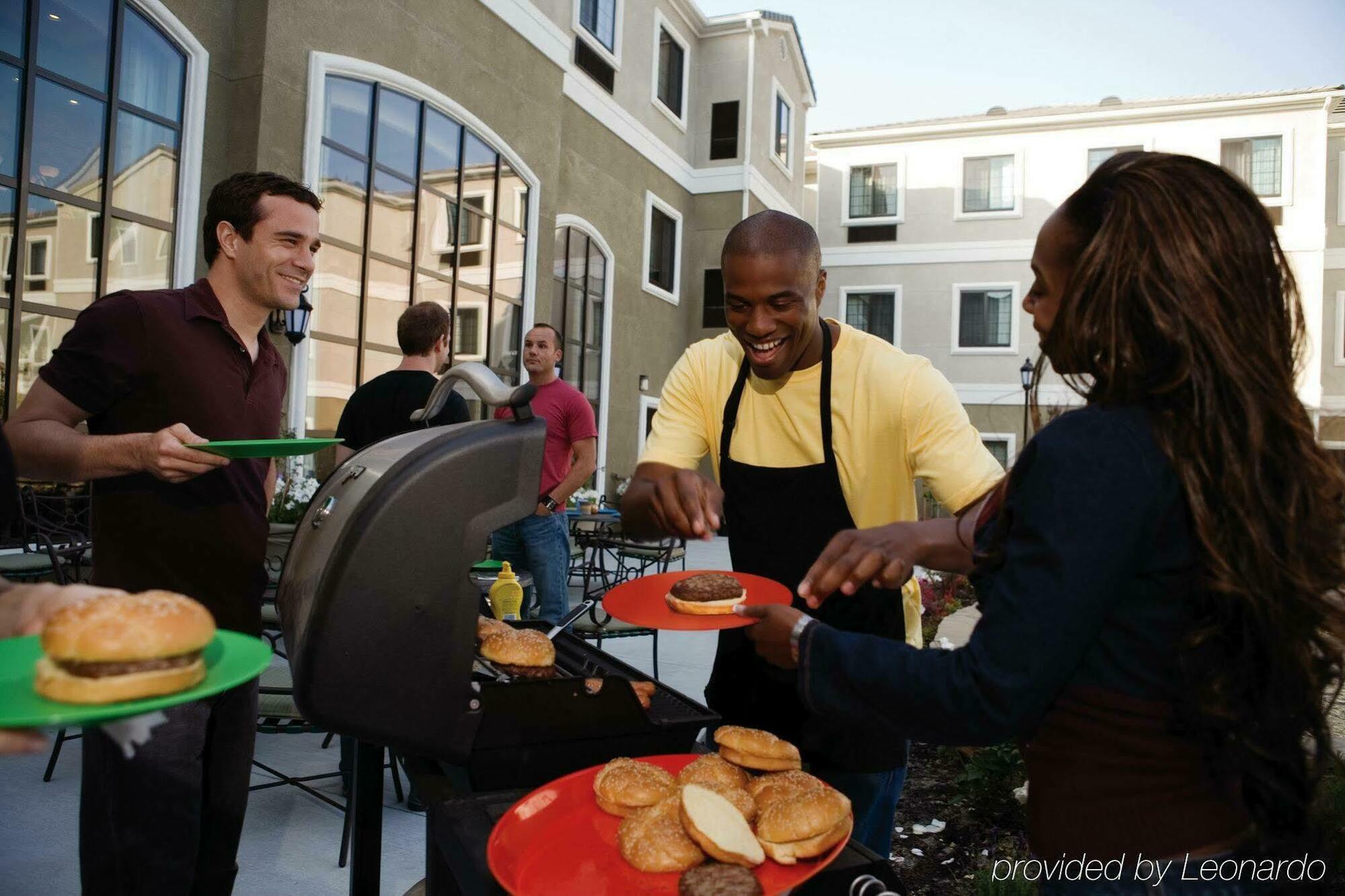 Staybridge Suites San Antonio Nw Near Six Flags Fiesta, An Ihg Hotel 外观 照片
